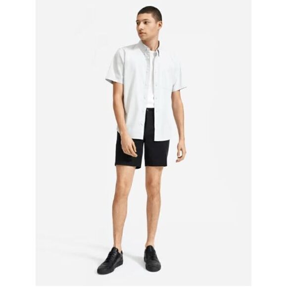 NWT Everlane Black Stretch The 7" Slim Fit Performance Chino Short Mens Size 33 - Picture 1 of 9